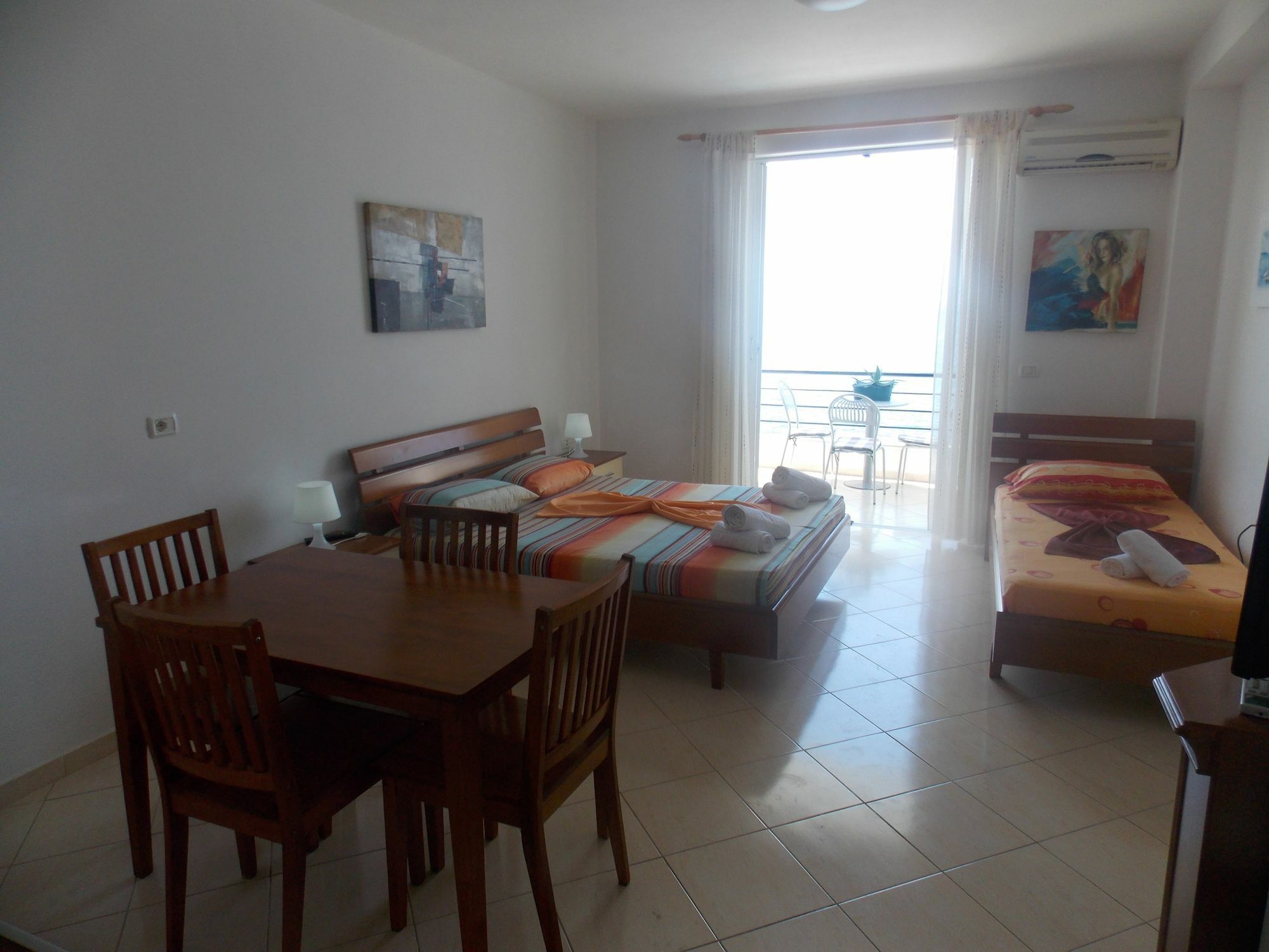 Berti Apartments Sarandë Exterior foto